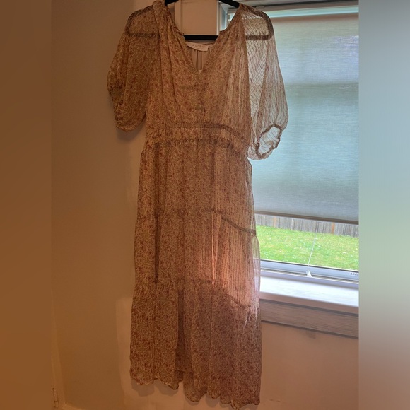 ASTR The Label neutral florals dress - Picture 1 of 4